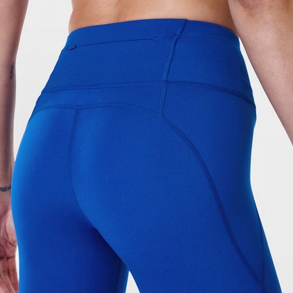 Sweaty Betty 7/8 Power legging, black and grey paisley pattern - Picture 4 of 5